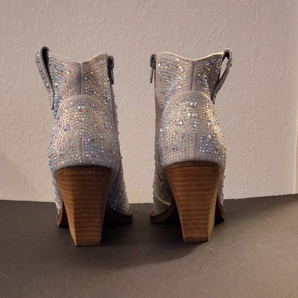 Sparkling Rhinestone Cowboy Booties - Picture 4 of 9